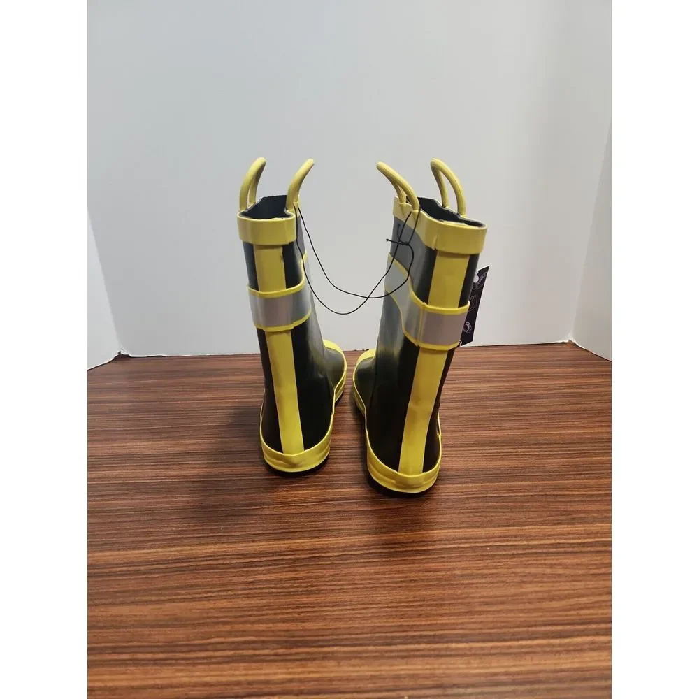 K Komforme Kids Rubber Rain Boots Fire Chief w/ Easy On Handle - Size 3‎